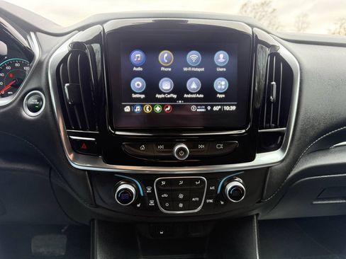 Used 2024 Chevrolet Traverse LT AWD/4WD image 15