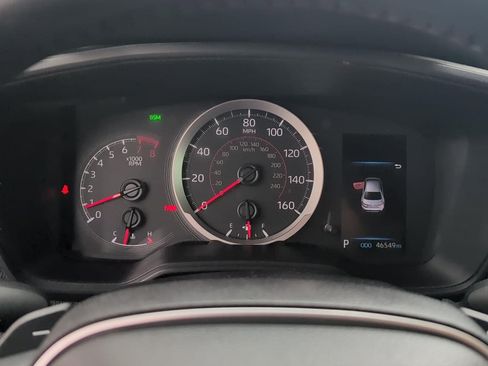 Used 2020 Toyota Corolla SE w/ SE Premium Package FWD image 2