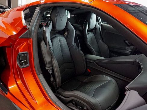 Used 2025 Chevrolet Corvette Z06 w/ Stealth Interior Trim Package RWD image 38