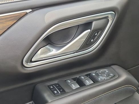 Used 2023 Chevrolet Tahoe Premier RWD image 25