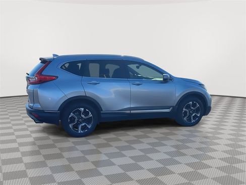 Used 2018 Honda CR-V Touring image 9