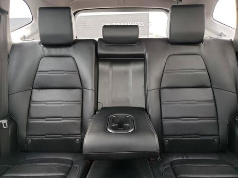 Used 2019 Honda CR-V Touring image 15