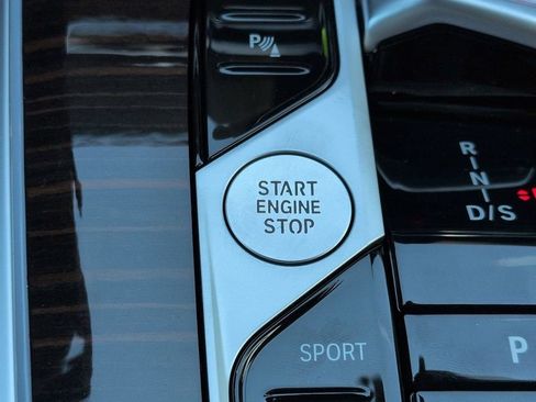 New 2026 BMW X5 xDrive40i w/ Climate Comfort Package AWD/4WD image 29