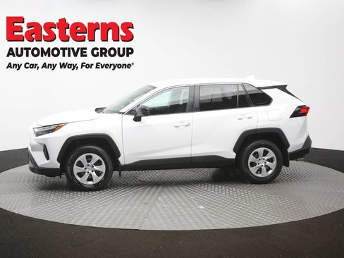 Used 2023 Toyota RAV4 LE AWD/4WD image 58