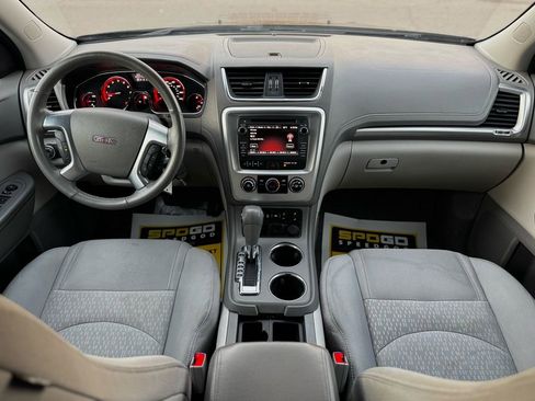 Used 2016 GMC Acadia SLE image 9