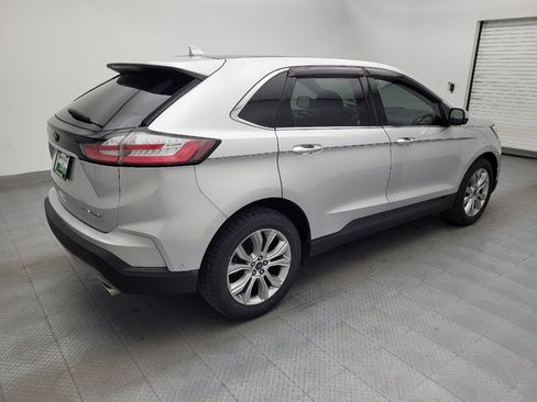 Used 2019 Ford Edge Titanium w/ Equipment Group 301A FWD image 10