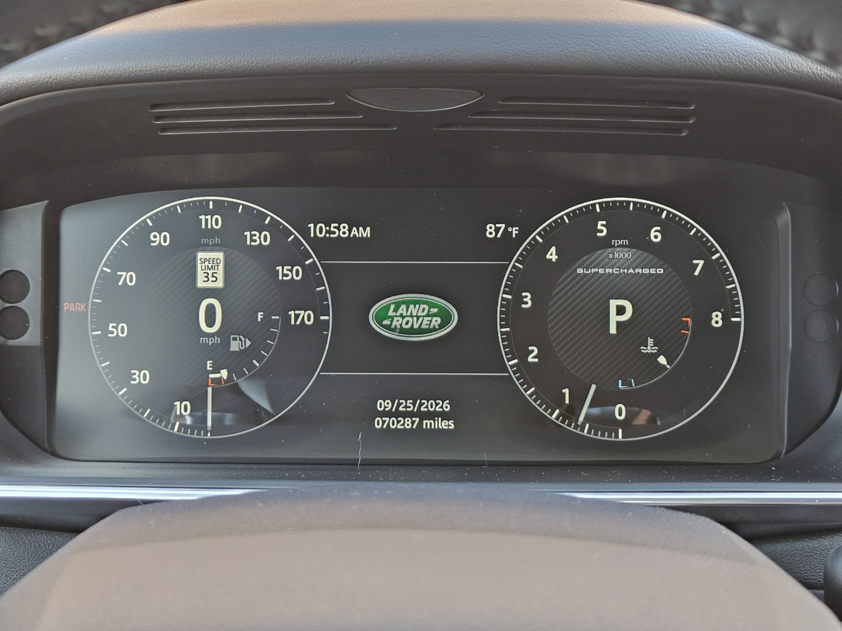 Used 2017 Land Rover Range Rover Sport Supercharged AWD/4WD image 18