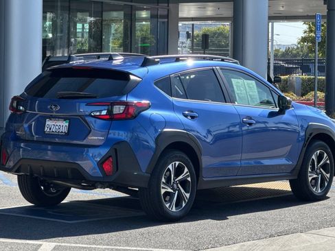 Certified 2025 Subaru Crosstrek 2.5i Premium AWD/4WD image 4