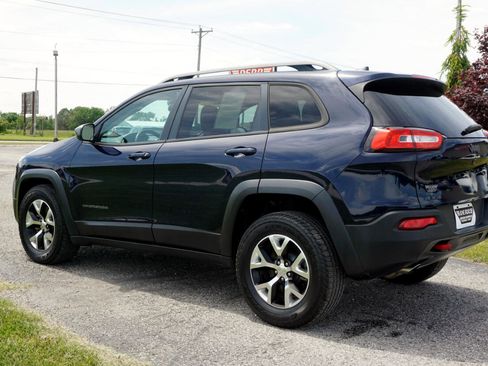 Used 2016 Jeep Cherokee Trailhawk image 18