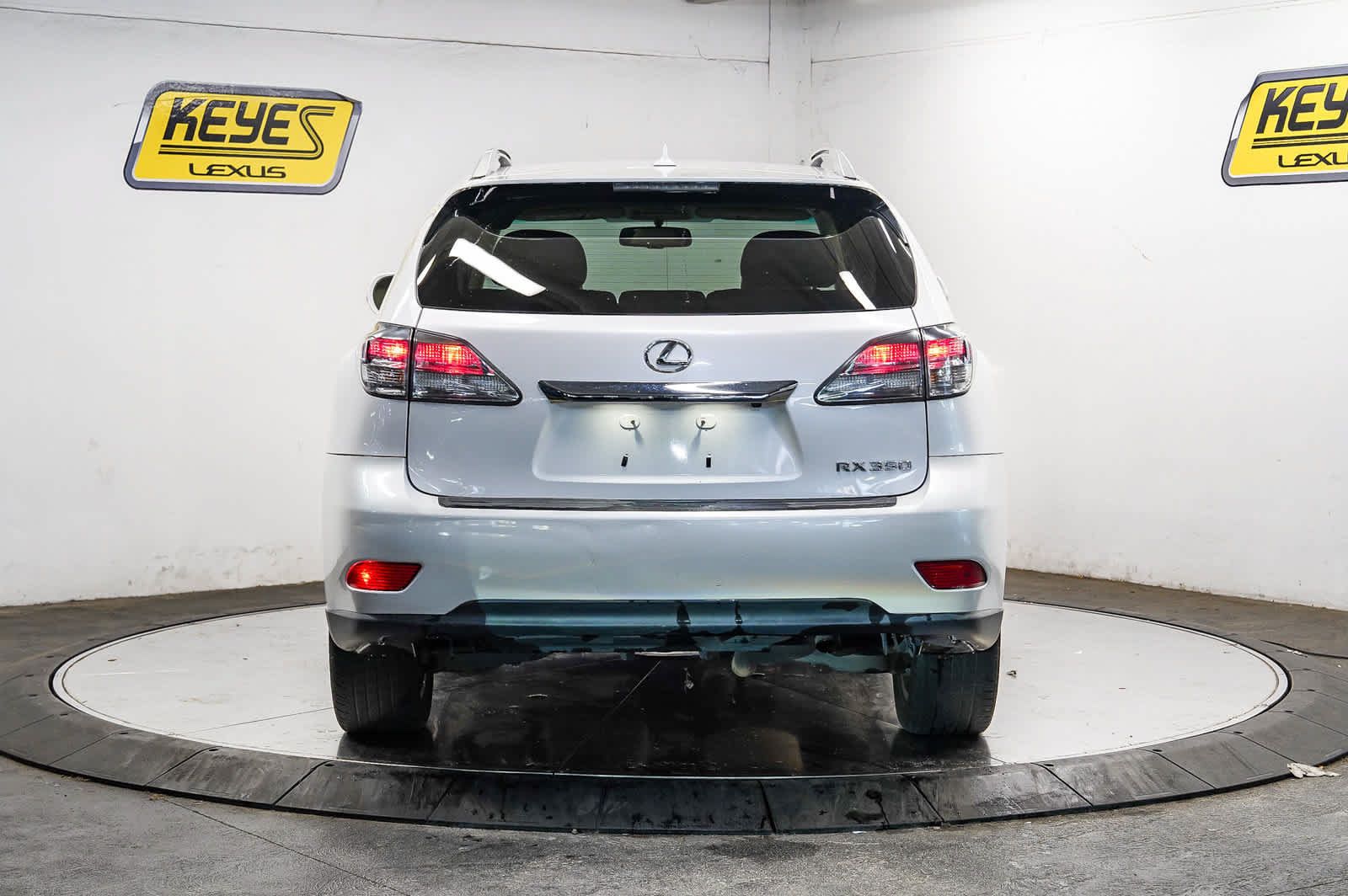 Used 2011 Lexus RX 350 2WD w/ Premium Pkg image 3