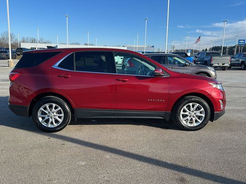 Used 2018 Chevrolet Equinox LT image 12