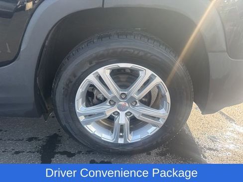 Used 2019 GMC Terrain SLE w/ Driver Convenience Package image 16