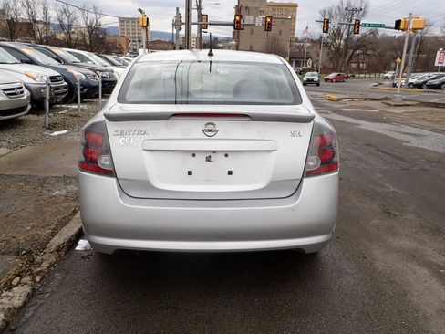 Used 2011 Nissan Sentra 2.0 SR w/ Convenience Pkg image 3