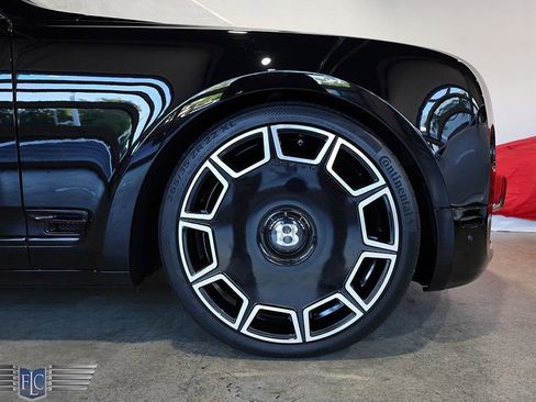 Used 2013 Bentley Mulsanne RWD image 44