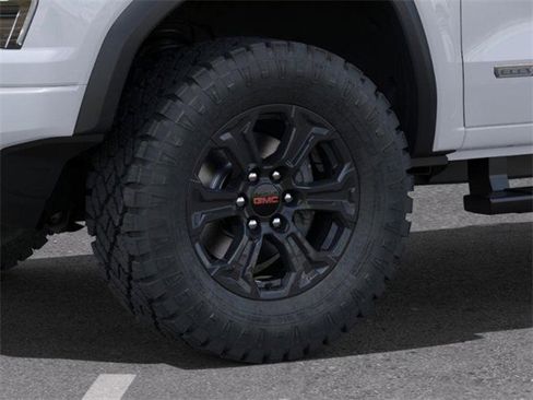 New 2025 GMC Canyon Elevation w/ Convenience Package image 9