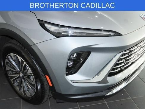 Used 2024 Buick Envision Preferred AWD/4WD image 12
