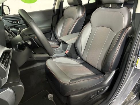 Used 2025 Subaru Crosstrek 2.5i Limited w/ Crosstrek Mirror Package image 24