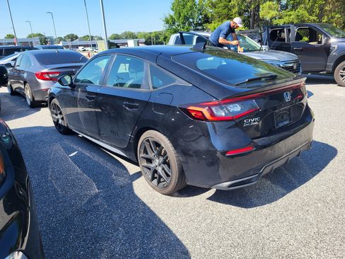 Used 2024 Honda Civic Sport image 6