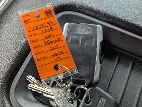 Used 2018 GMC Sierra 3500 SLT image 20