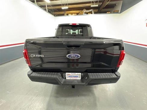 Used 2015 Ford F150 Lariat w/ Equipment Group 502A Luxury AWD/4WD image 8