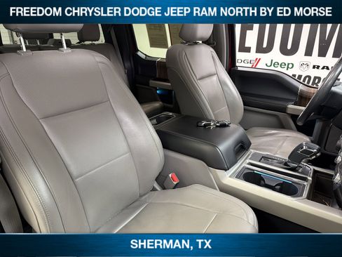 Used 2016 Ford F150 Lariat w/ Equipment Group 502A Luxury AWD/4WD image 10