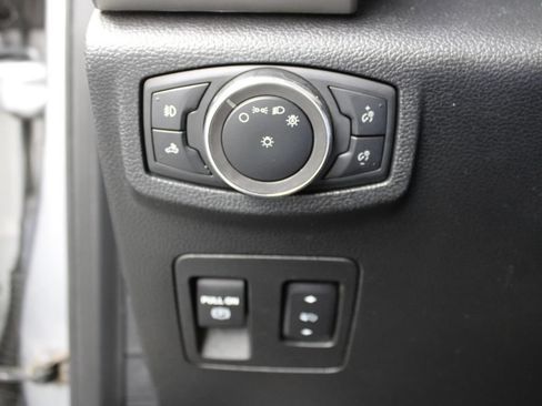 Used 2020 Ford F150 Lariat AWD/4WD image 45
