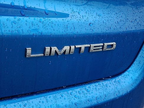 Used 2022 Jeep Compass Limited w/ Elite Group AWD/4WD image 29