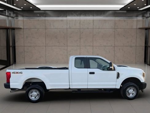Used 2019 Ford F250 XL w/ Power Equipment Group image 10