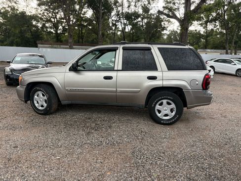 Used 2002 Chevrolet TrailBlazer LS w/ Preferred Equipment Group image 7