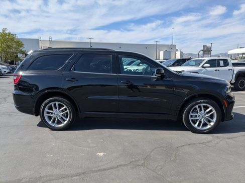 Used 2024 Dodge Durango GT AWD/4WD image 2