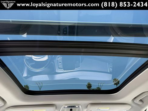 Used 2019 Volvo XC90 T6 Momentum w/ Advanced Package AWD/4WD image 19