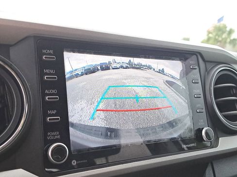 Certified 2020 Toyota Tacoma SR5 image 22