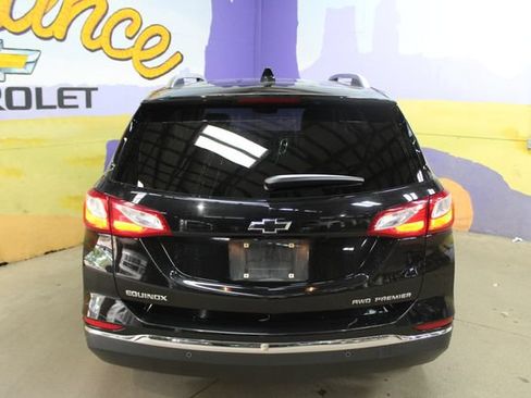 Used 2020 Chevrolet Equinox Premier AWD/4WD image 7