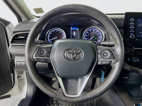 Certified 2022 Toyota Camry LE image 12