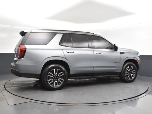 Used 2024 GMC Yukon AT4 image 8