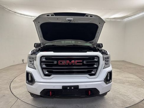 Used 2020 GMC Sierra 1500 AT4 w/ Off-Road Performance Package AWD/4WD image 11