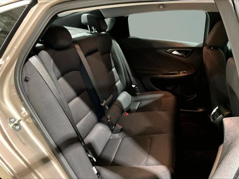 Used 2023 Chevrolet Malibu LT image 28
