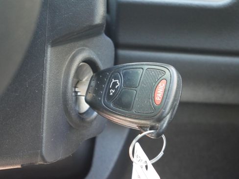 Used 2012 Jeep Liberty Sport w/ Popular Equipment Group AWD/4WD image 7