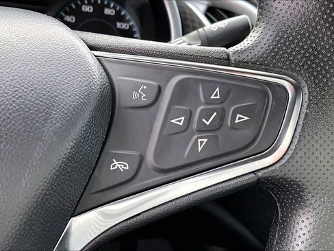 Used 2024 Chevrolet Malibu LT image 17