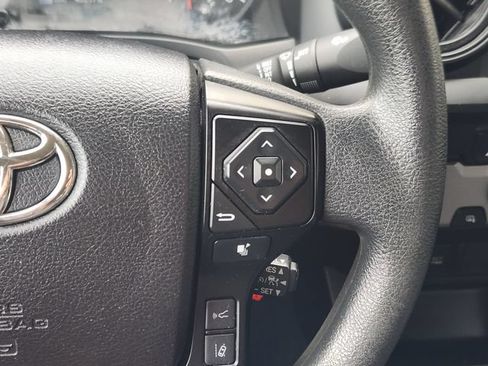 Used 2022 Toyota Tacoma SR w/ SR Convenience Package RWD image 29