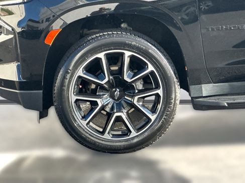 Used 2022 Chevrolet Tahoe RST image 11