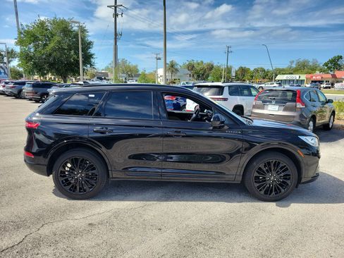 Used 2023 Lincoln Corsair Reserve w/ Jet Appearance Package image 5