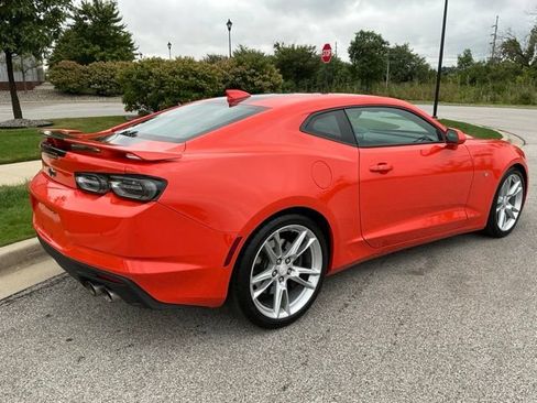 Used 2019 Chevrolet Camaro SS RWD image 6