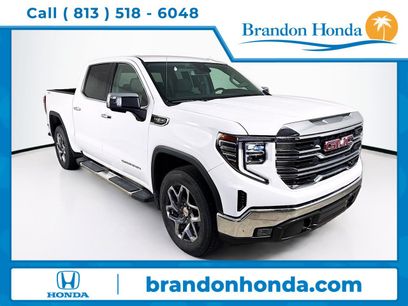 Used 2024 GMC Sierra 1500 SLT w/ SLT Premium Package