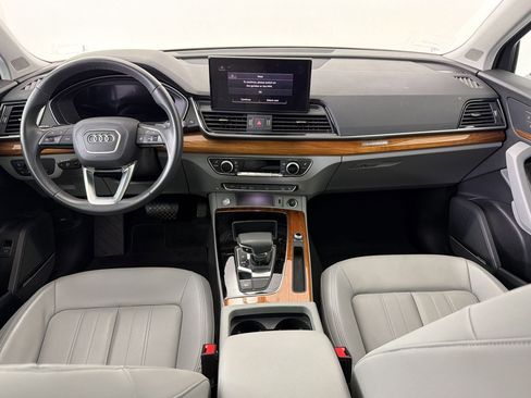 Used 2023 Audi Q5 2.0T Premium Plus w/ Premium Plus Package AWD/4WD image 16