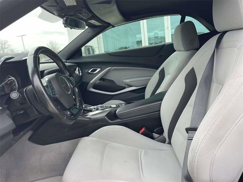 Used 2023 Chevrolet Camaro LT image 13