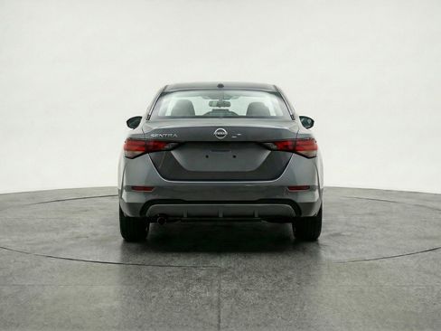 Used 2025 Nissan Sentra SV image 7