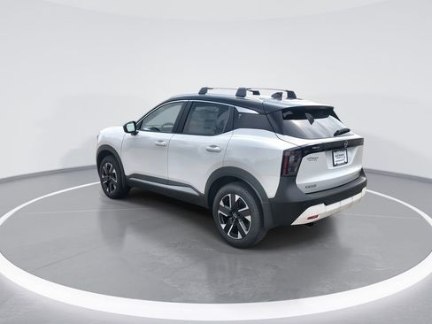 New 2026 Nissan Kicks SV w/ SV Premium Package AWD/4WD image 6