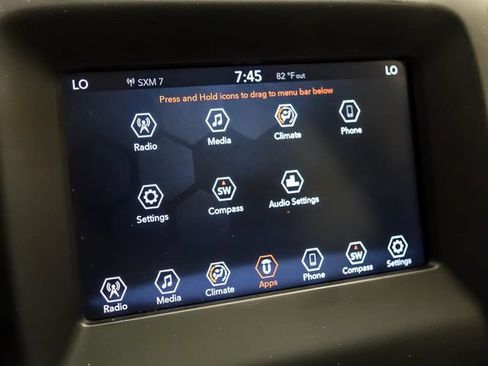 Used 2021 Jeep Compass Latitude w/ Sun and Sound Group AWD/4WD image 18