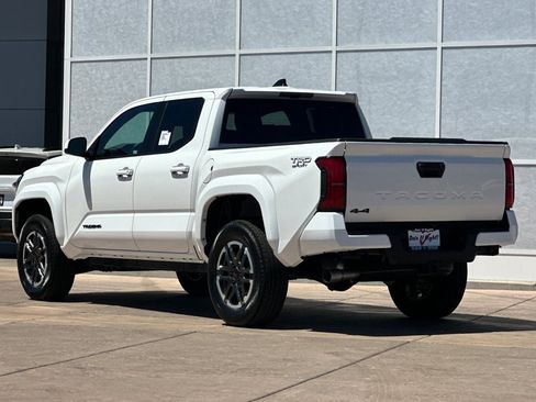 New 2026 Toyota Tacoma 4x4 Double Cab image 6